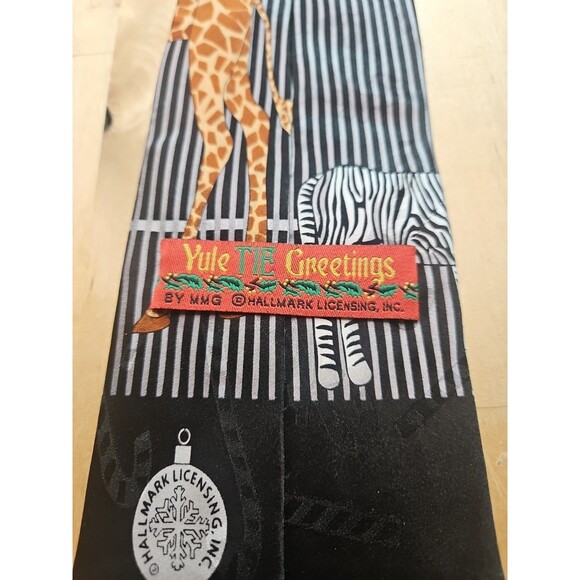 Christmas Hallmark Yule Tie Santa & The Zoo Silk Tie - Picture 13 of 15